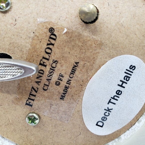 Fitz & Floyd Musical Renaissance Santa Figurine Sings Deck The Halls 8.75 in Red - Picture 9 of 16